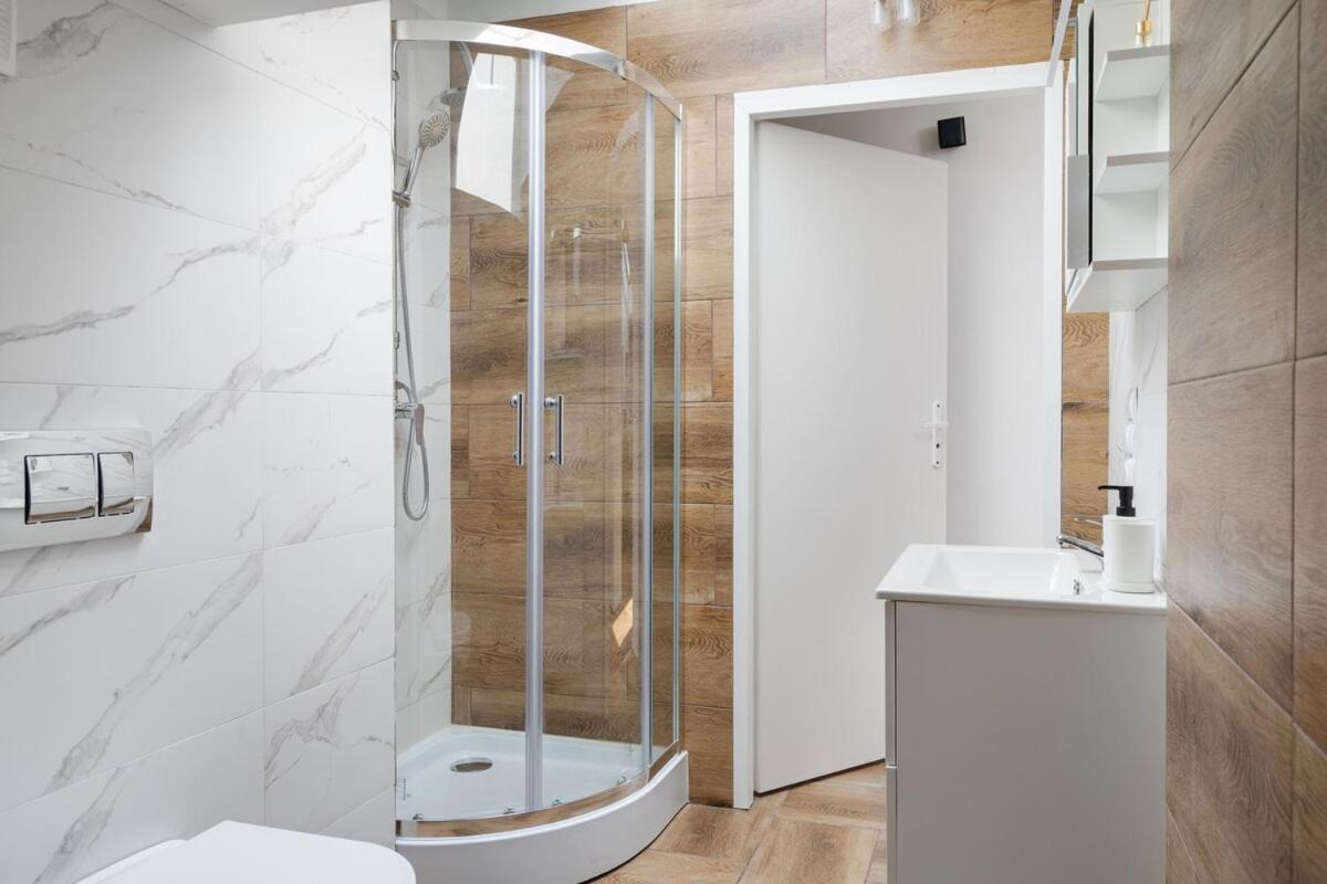 Apartament Golden Waw - Old Town - Marcinkowskiego #4 *